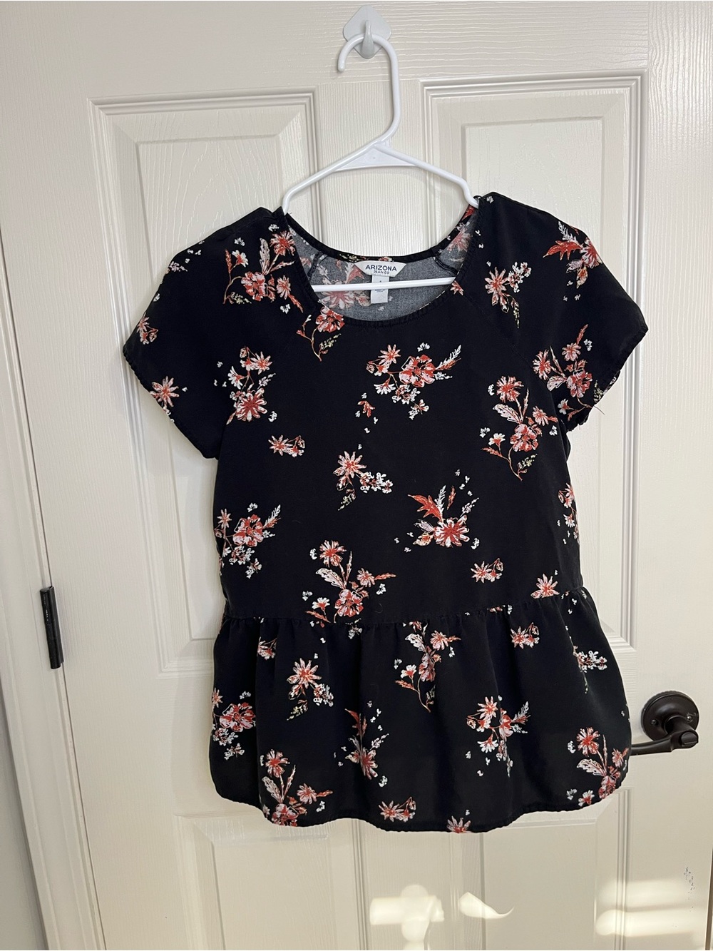 Arizona Jean Company Black Floral Peplum Top with Coral Accents